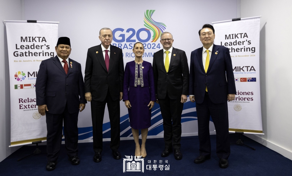 윤석열 대통령, G20 정상회의 계기 믹타(MIKTA) 정상 회동 참석